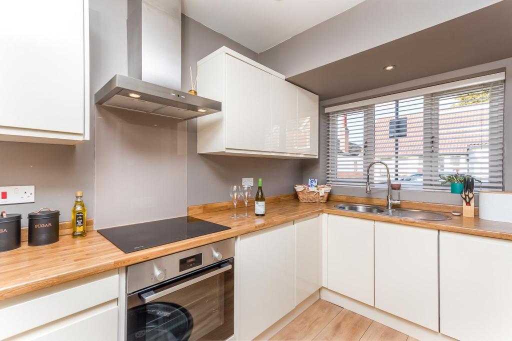 Appartement Castle Townhouse Kenilworth - Private Parking - 24 Hr Gym Access - Town Centre Extérieur photo